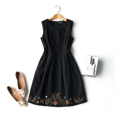 服裝產(chǎn)品拍攝全攻略 靜物、掛拍、平鋪及模特拍攝技巧